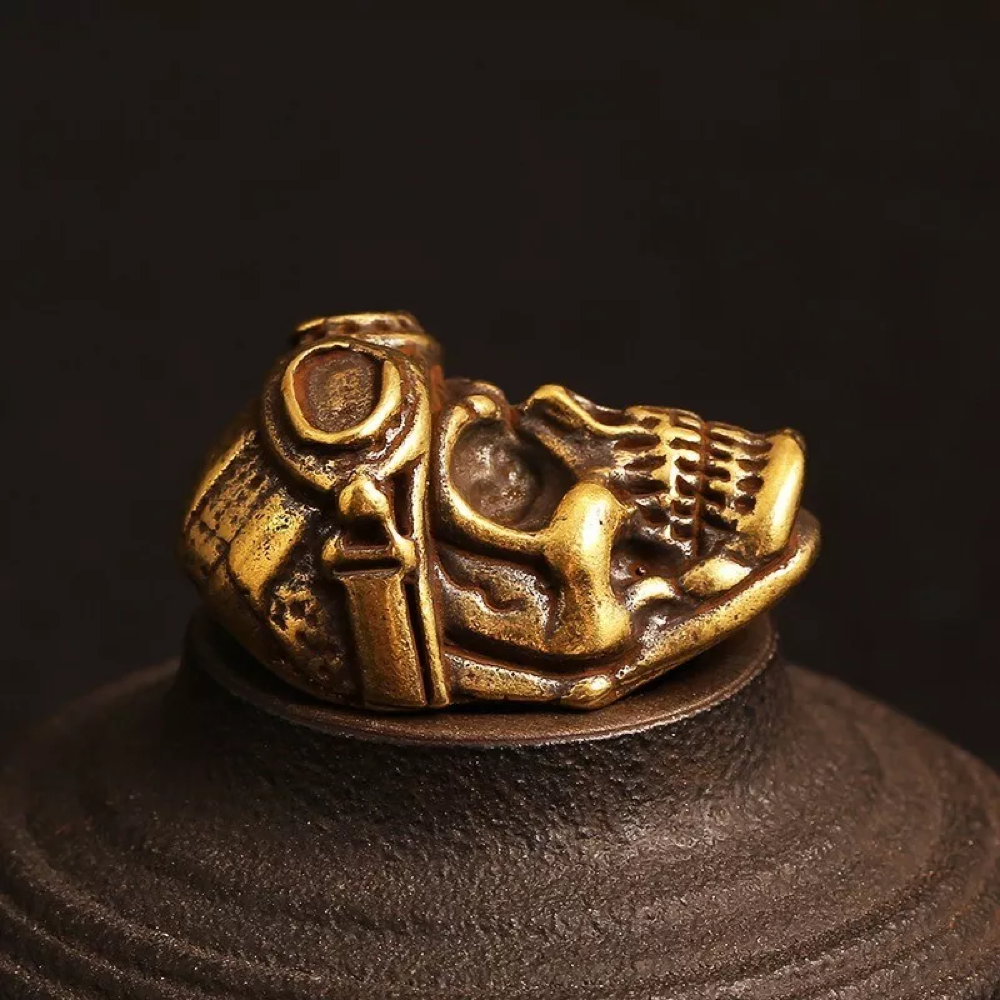 Retro Brass Punk Skull Head Badge Button Pin Belt Buckle Screw Back DIY Craft - Image 3